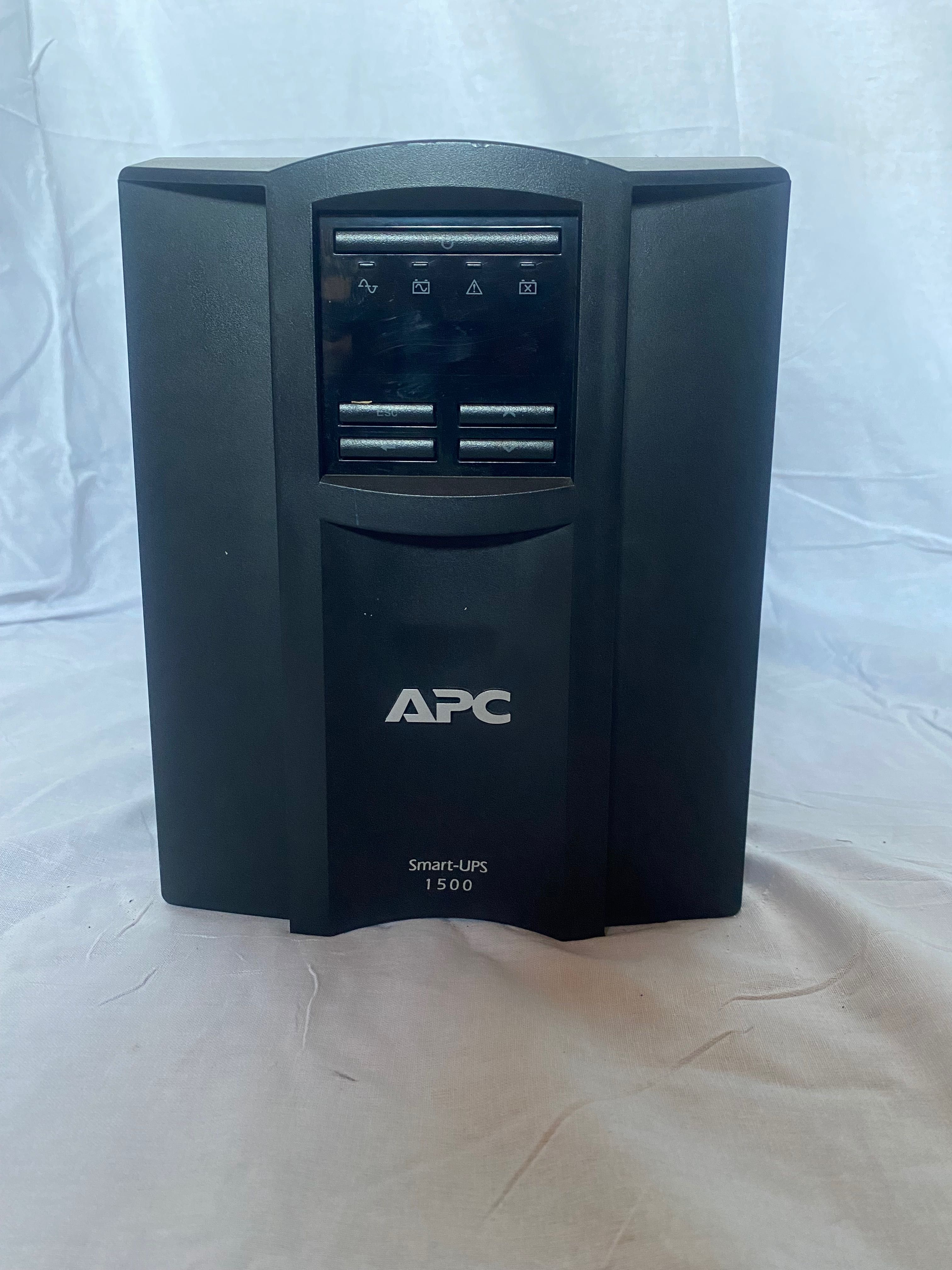 Управляем  Smart-UPS 1500