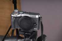 Canon M6 Body cu 3 baterii EOS M (oferta)