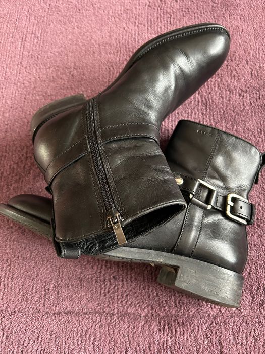 Botine din piele Geox mărime 36