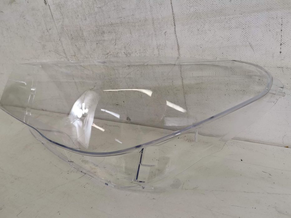 Лява фарова стъкло BMW Серия 7 Г11/Г12 / BMW Seria 7 G11/G12 [ - ] В д