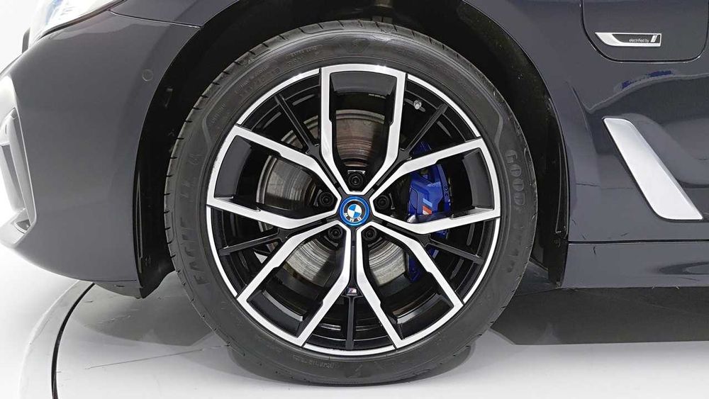 BMW 5-Series 530e M Sport