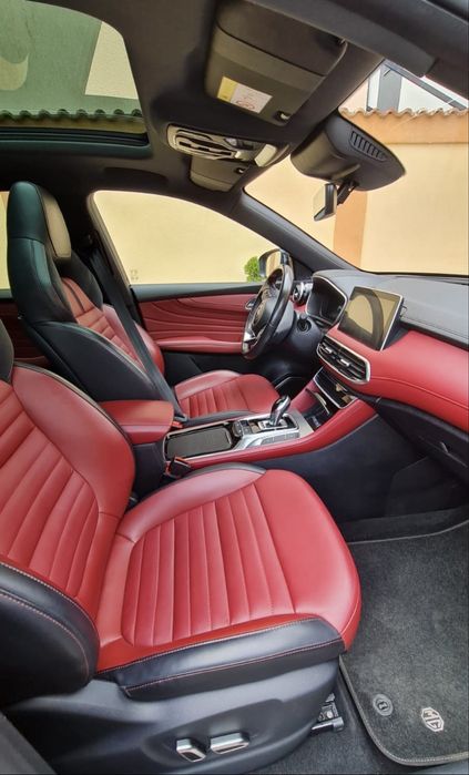 MG EHS Plug -in-Hybrid/