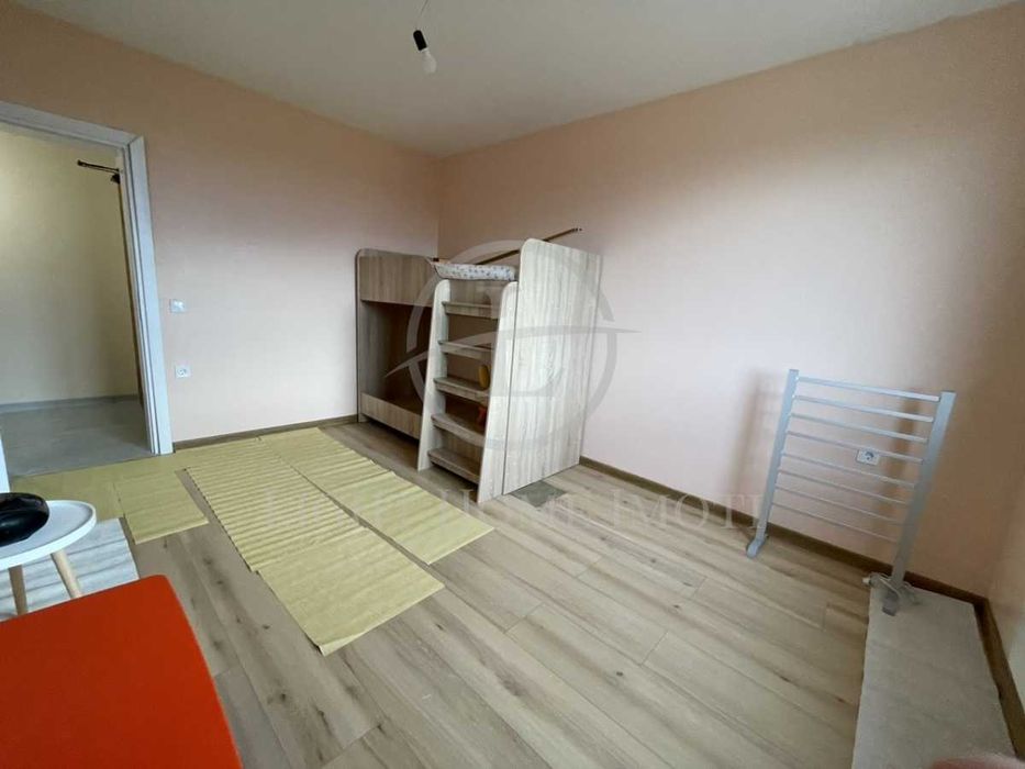 Продава се Четиристаен апартамент в Пловдив, Остромила - 145 кв.м за 1518 €/кв.м - Снимка #10