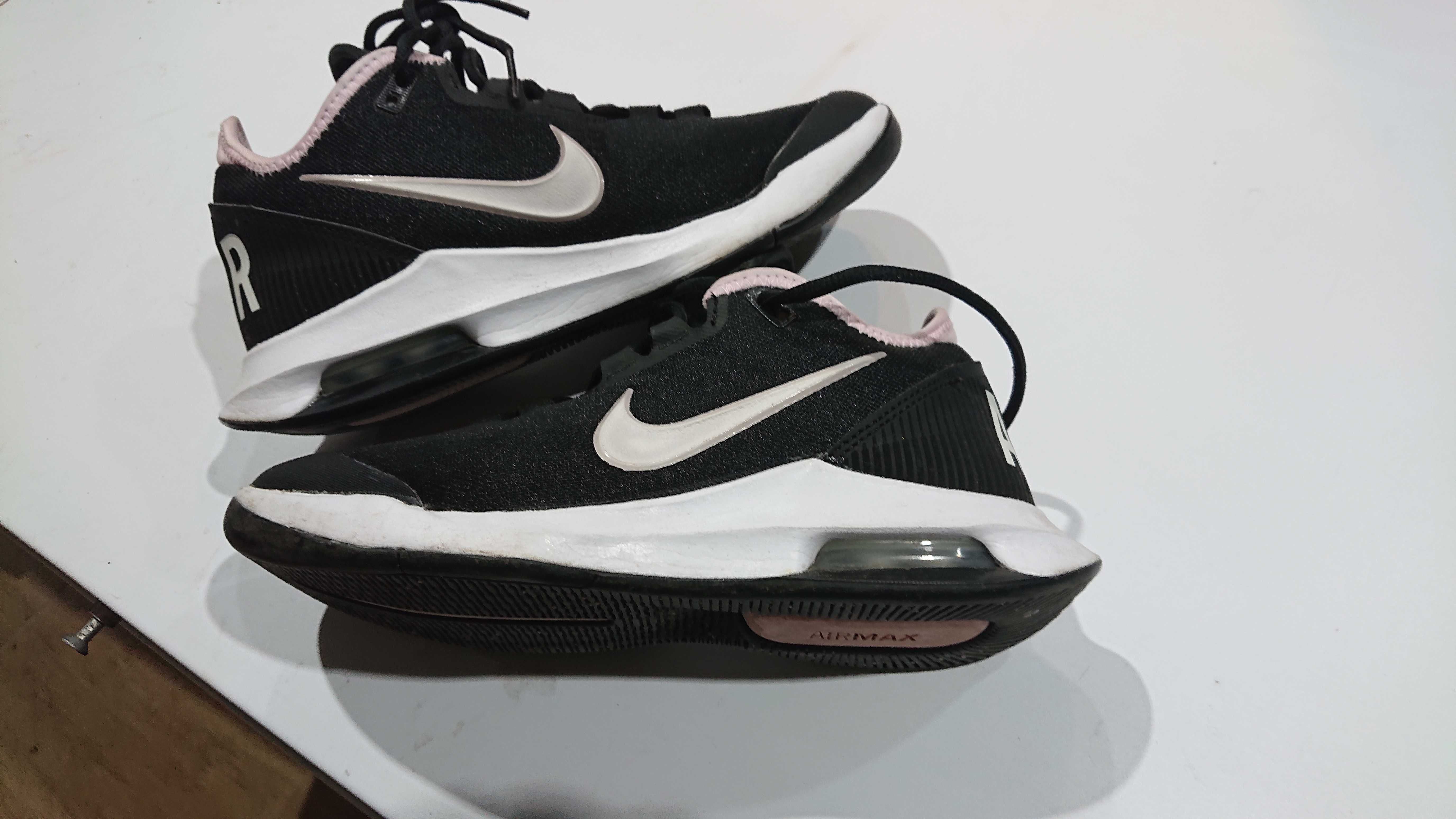 Продавам Nike Air max