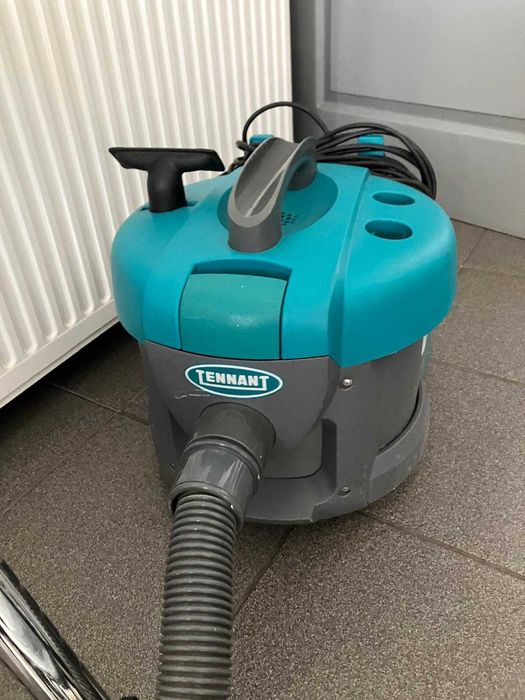 Vand aspiratoare profesionale Nilfisk, Sprintus, Tennant, Promax