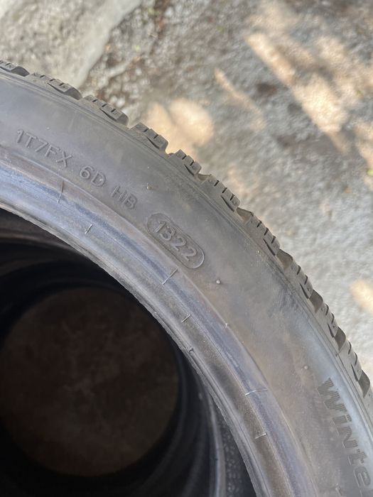 Зимни гуми 225/40/19