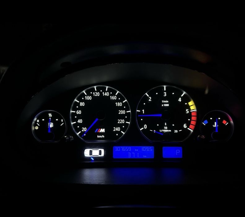 Bmw E46 330d 204 ръчка,задно