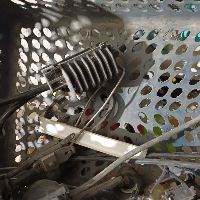 Зажимы и орешки для проводов