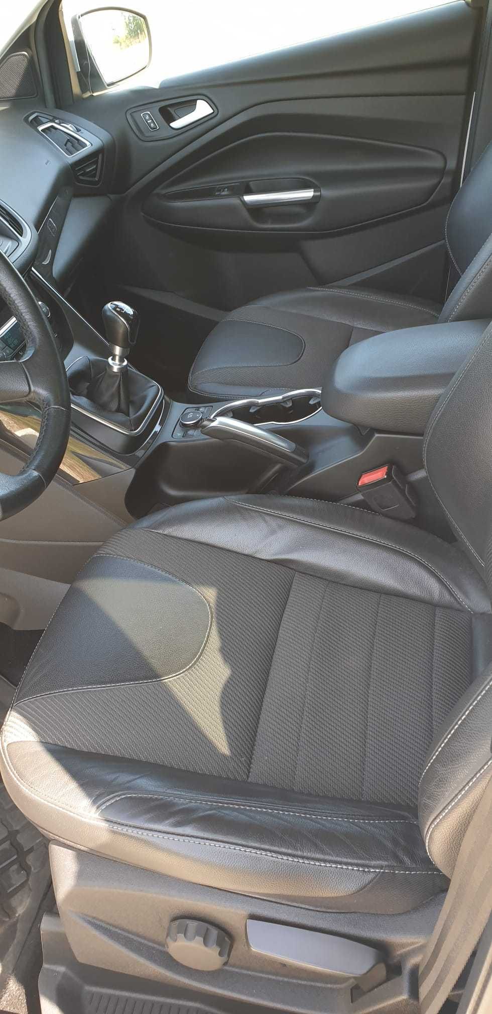 Ford Kuga 2.0 TDCI 180 AWD 2016
