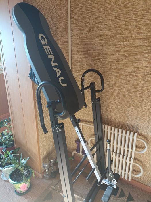 Инверсионный стол Genau