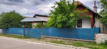 Casa de vanzare 140 m² - teren de 2 400 m²