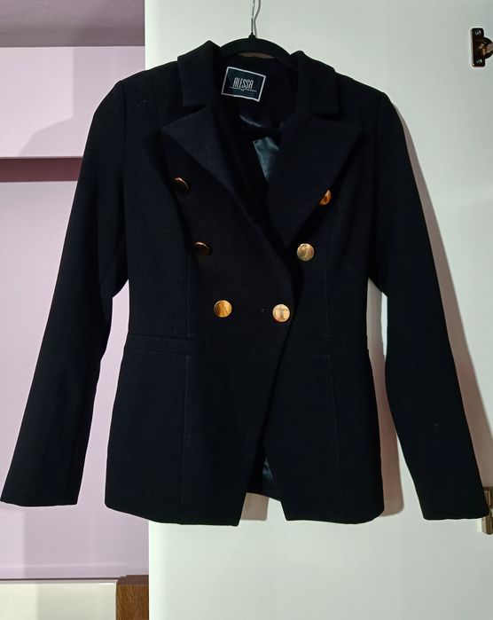 Alessa дрехи Xs .