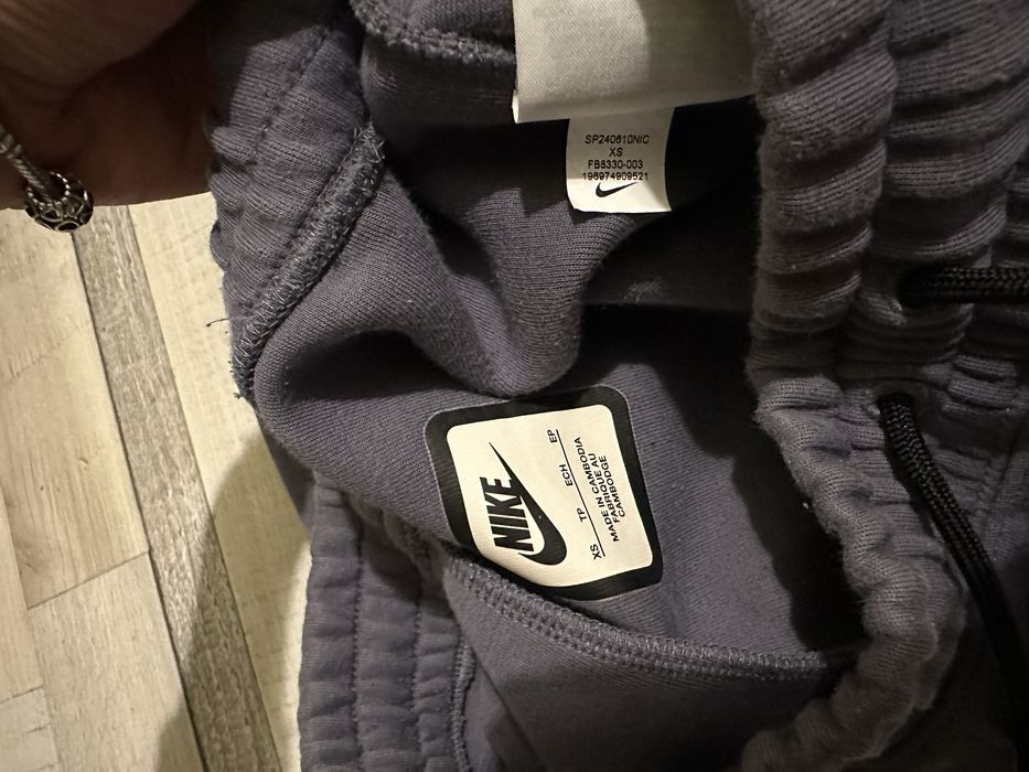 Nike Tech Fleece Дамски долнища