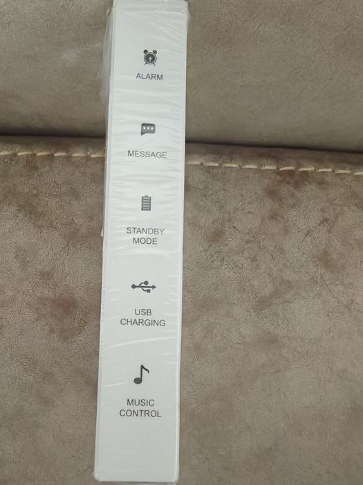 Smartwatch nou, produsul este nou.