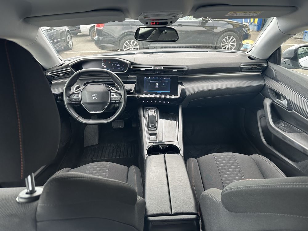 Vand Peugeout 508, An 2021, automat 8+1,1.5 diesel, 130 cai, km 200000