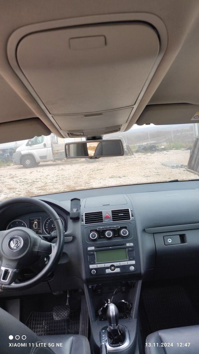 VW TOURAN 2.0 TDI-  DSG  2014г. На части