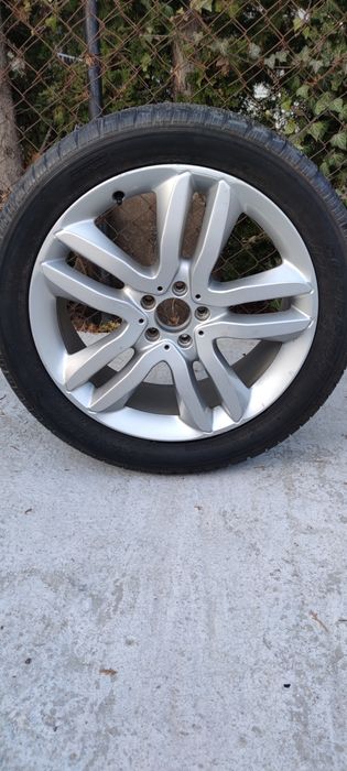 Лята джанта R20 5x112