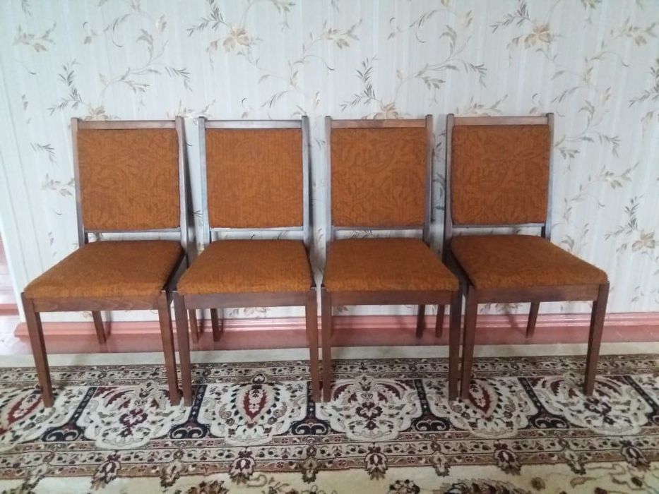 Стулья мягкие немецкого производства