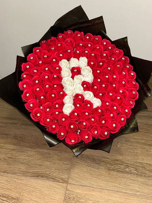 Buchete trandafiri săpun 200/100/80 lei