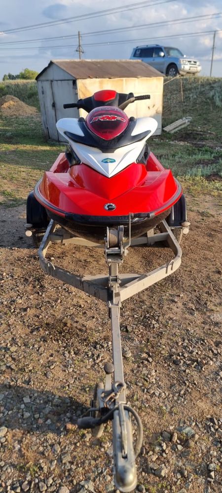 Продам гидроцикл sea-doo rxp