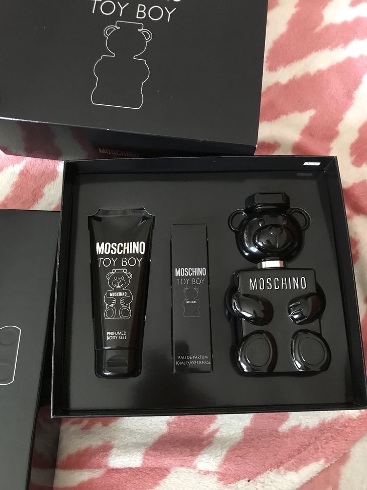 Caseta Set Cadou Moschino Toy Boy 100 ml Nou