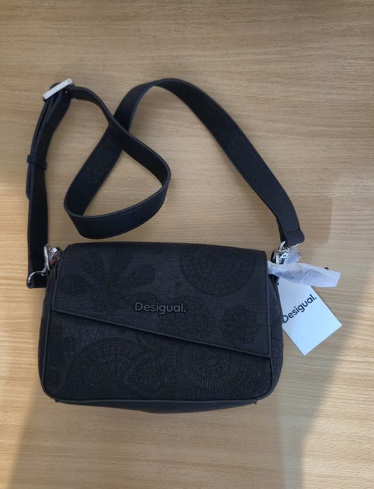 Geanta Desigual noua