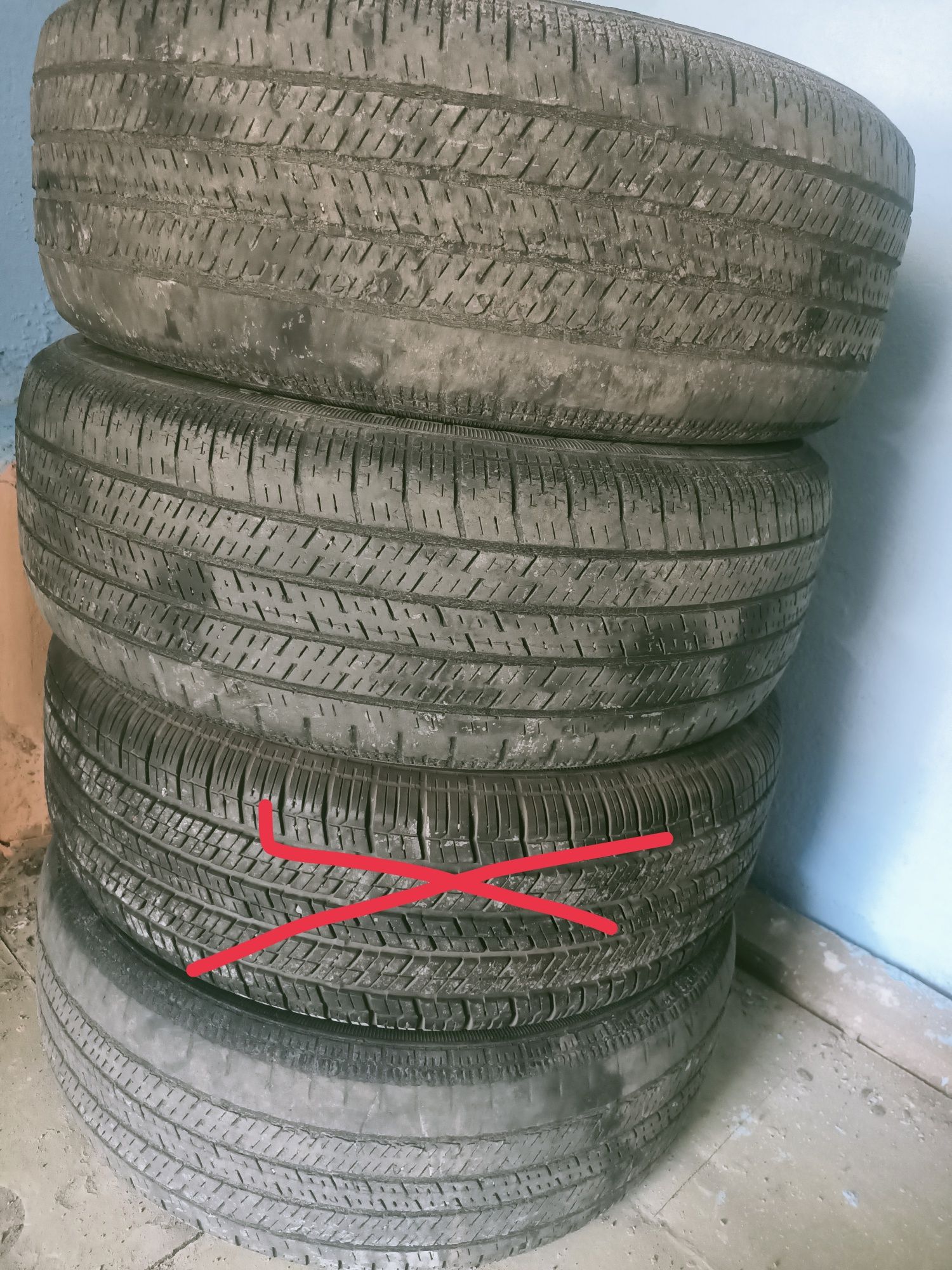 Резина Continental 4х4 Contact 215/65R16