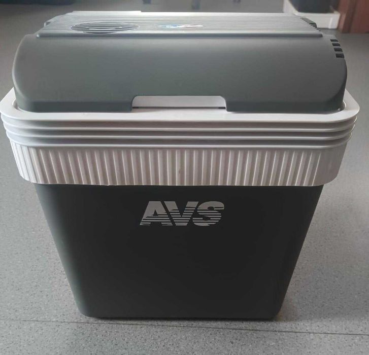 Автохолодильник AVS Comfort CC-24NB (24л). 12V/220V. Охлаждение/Нагрев