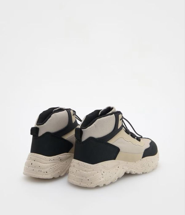 Детски високи маратонки Reserved нови 29 номер