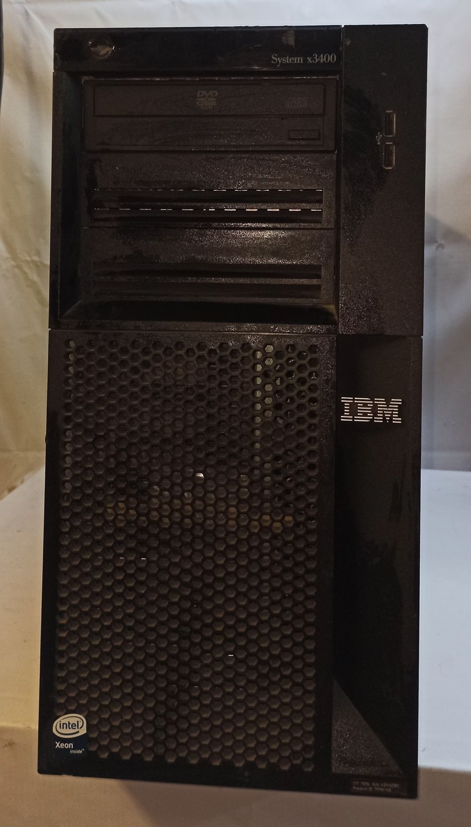 Сервер System x3400.