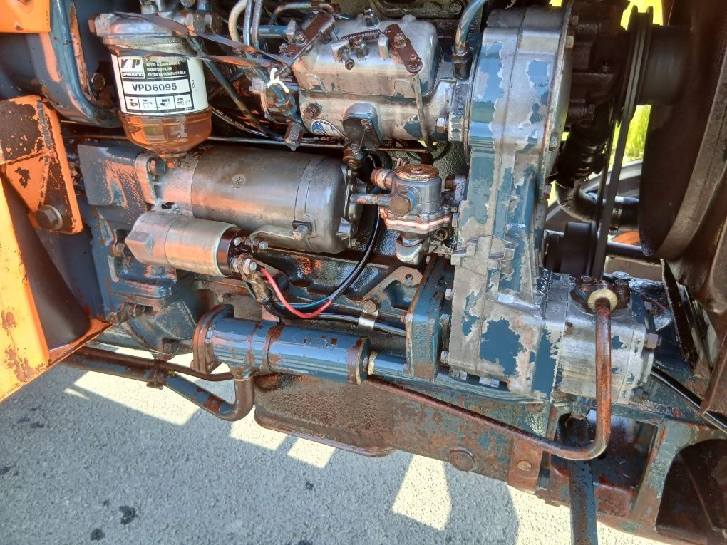 Tractor Fiat 540 special 54 cp in 3 cilindri recent adus