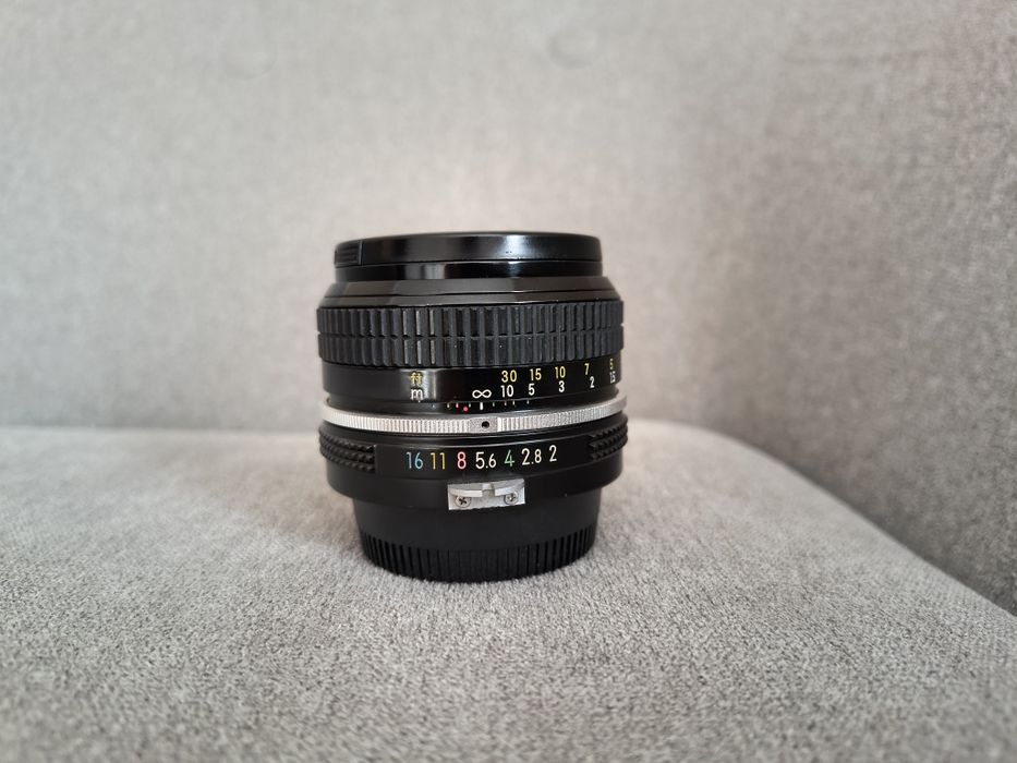 Obiectiv foto manual Nikon Nikkor 50mm F2 versiune pre AI