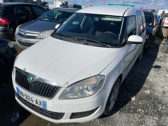 Dezmembrez Skoda Roomster 2012 motor 1.6 tdi CAY