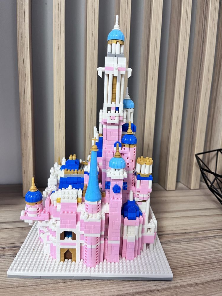 Lego castle 20074  2607 piese
