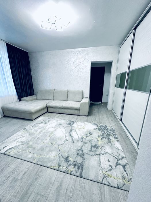 Vand apartament expo parc