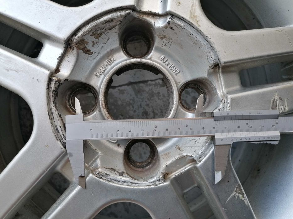 15" Джанти + зимни гуми и патерица FORD FOCUS