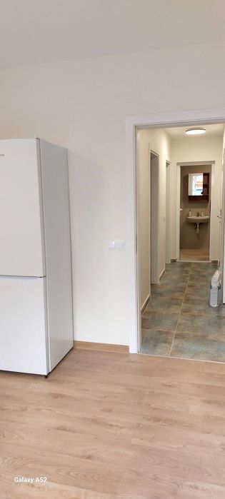 Дава под наем 3-СТАЕН кв.Витоша