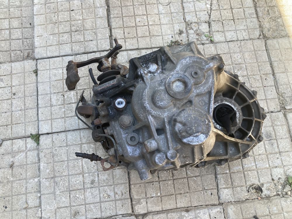 6-степенна скоростна кутия за тойота авенсис Т25 2.2D4D 150кс 04-08г