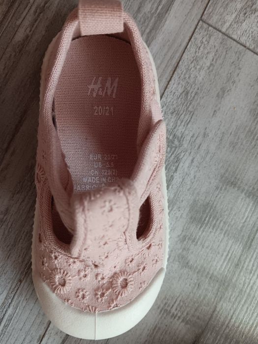 Детски пантофи H&M