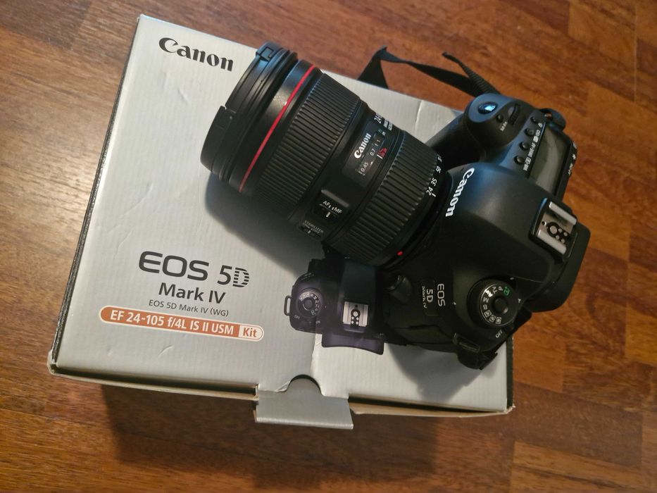 Aparat foto Canon EOS 5D Mark IV ca nou (1000 cadre)