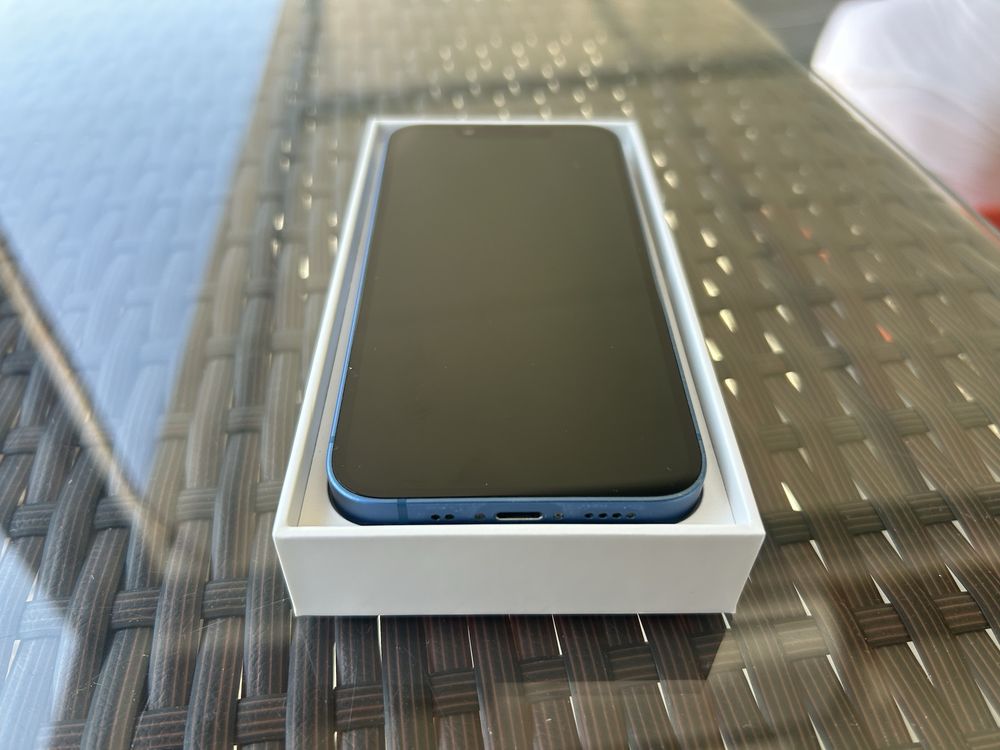 IPhone 13 mini перфектен