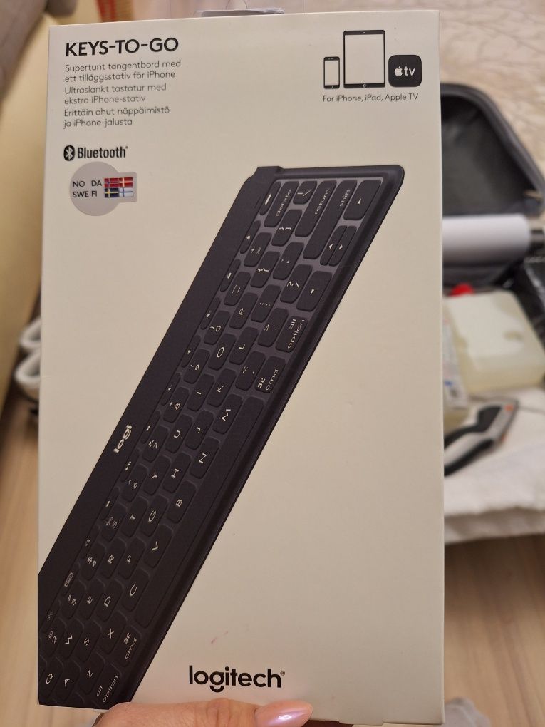 Tastatură ultra subțire Logitech Keys-to-Go..apple