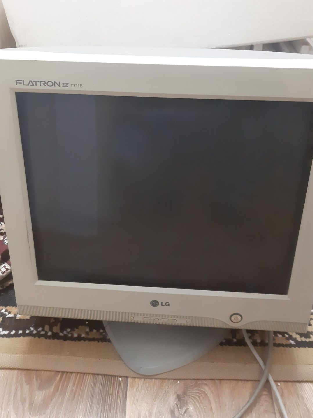 Продам монитор от компьютера