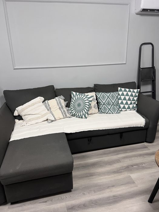 Диван угловой б/у