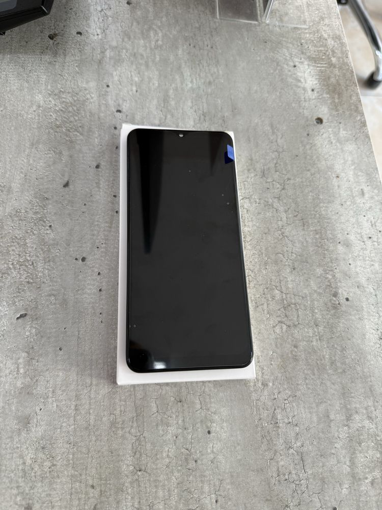 Оригинален дисплей за Samsung A04s с рамка