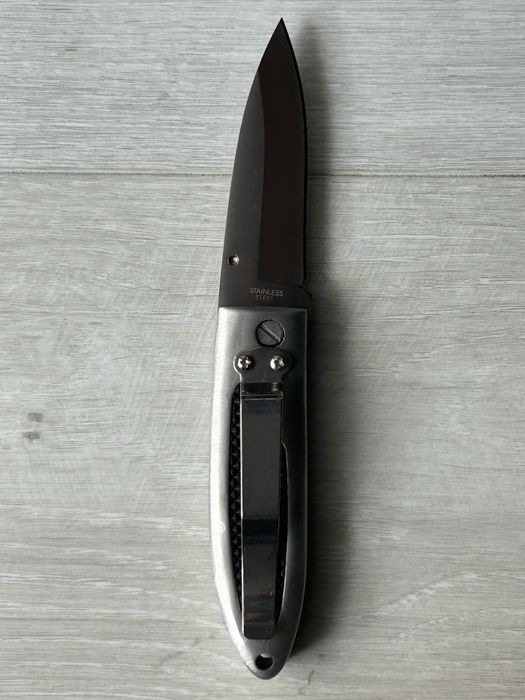 Cutit  si scula multifunctionala inox .