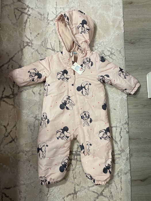 Космонавт размер 86 ЧИСТО НОВ С ЕТИКЕТ