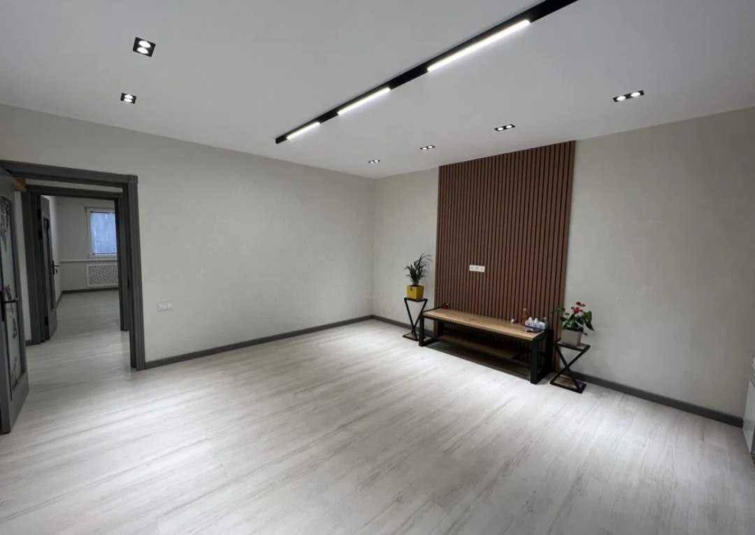 Аренда Евро офис, Метро Айбек, 115м2