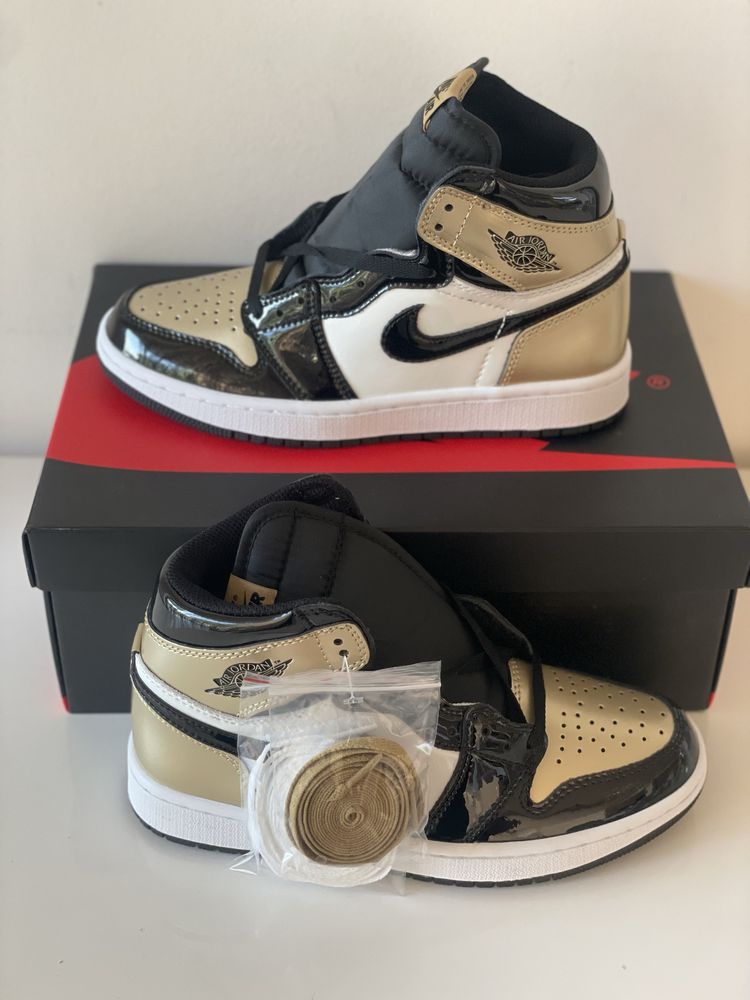 Air Jordan 1 Retro High Patent Gold Toe NRG Metallic White