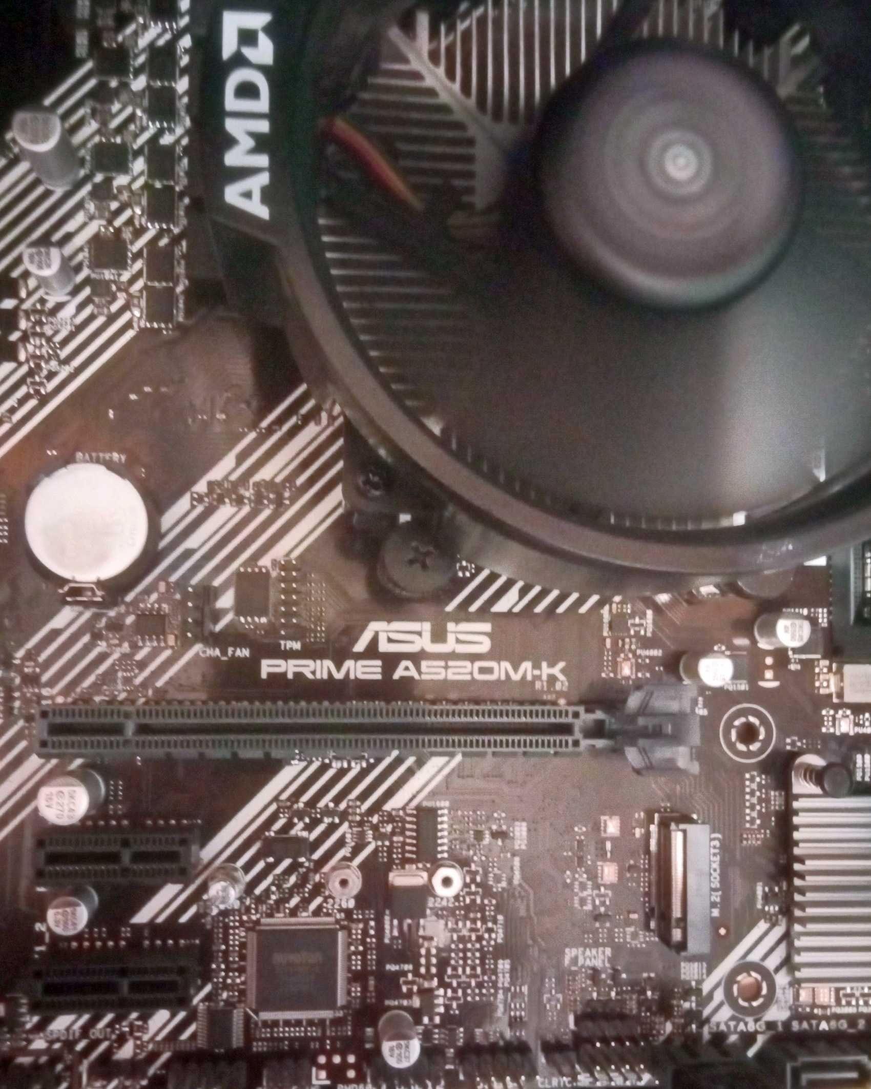 CPU AM4 AMD Ryzen 3 4300G Asus Prime A520M-K Cooler Vega 6 Garantie